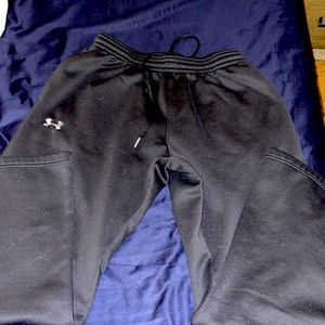 Under armor loose fit sweatpants